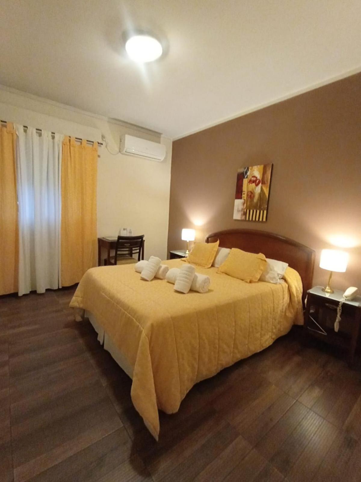 Hotel Hernandarias Santa Fe Extérieur photo